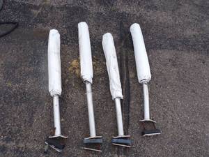 lot 57 image: 4 Aluminum Boat Lift Guide Ons