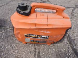 lot 80 image: Generac ix 2000 Generator