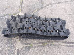 lot 84 image: 151 Snowmobile Tracks