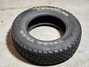 lot 15 image: New Hercules Terra Trac 22575R16 Tires