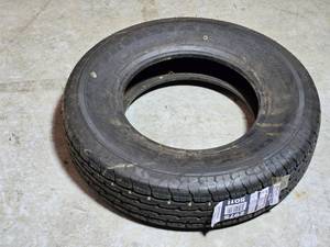 lot 17 image: NEW Freestar Tire ST20575R14