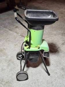 lot 66 image: Steele Electric Chipper Shredder Mulcher