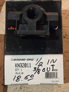 lot 85 image: Haldex Quick Release Valve Air Brake KN32011