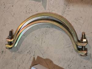 lot 92 image: Brake Chamber Clamps