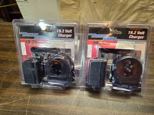 lot 117 image: Lot of 4 - 19.2 Volt Battery Charges - Could Be Modded Into Trickle Charges