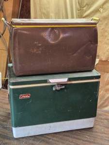 lot 140 image: Lot of 2 Older Coolers - 1 is a Coleman