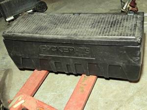 lot 143 image: Packer 75 Pickup Bed Plastic Box - Corner Latch Appears Damaged, Opens and Closes Just Fine