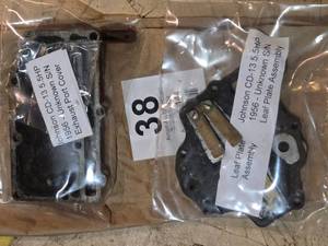 lot 162 image: 1956 Johnson Boat Motor Parts - Exhaust Port Cover & Leaf Plate Assembly