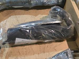 lot 239 image: Sundiro 50cc Muffler and Exhaust Assembly