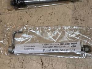 lot 252 image: 1980 Honda XR200 Front Axel Assembly