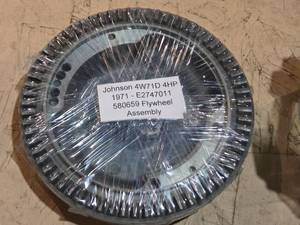 lot 257 image: 1971 Johnson 4W71D 4HP Parts Flywheel Assembly