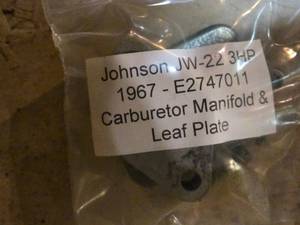 lot 264 image: 1967 Johnson JW-22 3HP Vintage Boat Motor Parts Carburetor Manifold & Leaf Plate