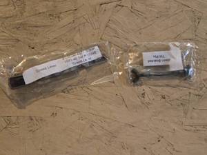 lot 315 image: 1941-46 Evinrude 4371 3.3HP Speed Lever and Stern Bracket Tilt Pin