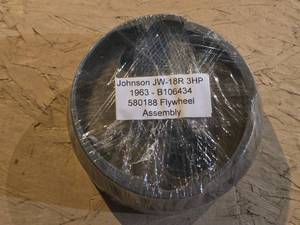 lot 317 image: 1963 Johnson JW-18R 3HP Flywheel Assembly Vintage Boat Motor Parts