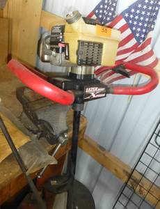 Gas ice auger - works