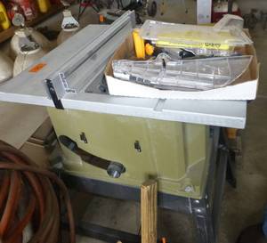 Like New ShopSeries SS7203 table saw 10 inch blade
