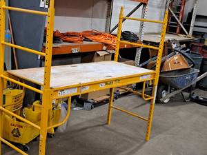 lot 13 image: Biljax Pro-Jax Utility Scaffolding