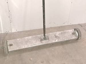 lot 57 image: Magnetic Floor Sweep