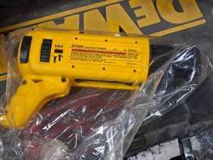 lot 120 image: DeWalt Collated Drywall Screwgun Attachment DCF6201
