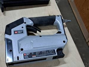 lot 129 image: Porter-Cable 18-GA Air Stapler TS056