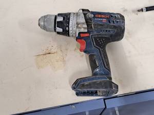 lot 138 image: Bosch 18V Drill Driver DDH181X