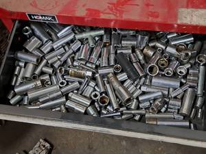 lot 150 image: Drawer #1 Hand Tools - Assorted Sockets