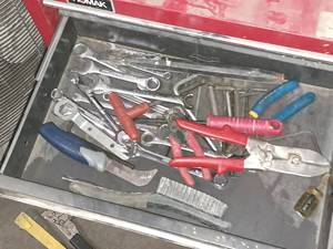 lot 151 image: Drawer #2 Hand Tools - Assorted Wrenches, Hex Wrenches, Pliers