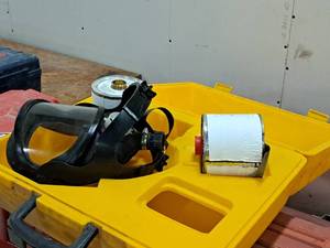 lot 149B image: Willson Dalloz Safety 62N Canister TC-14G-0241 Gas Mask Assembly