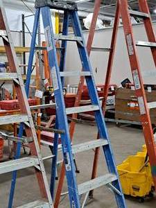 lot 169 image: Werner 8 Step Ladder