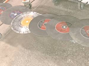 lot 193 image: Lot of (6) 14 Saw Blades