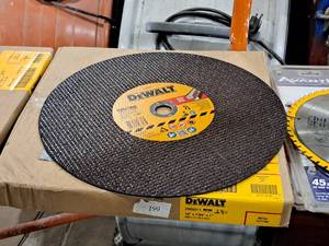 lot 195 image: Lot of (1 Box) DeWalt 14 Saw Blades 10-count ( 10 total items )