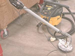 lot 199 image: Porter-Cable 9-Disc Dry Wall Sanding Vacuum Attachment 7800
