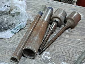 lot 245 image: Lot of (4) Assorted Boring Bits