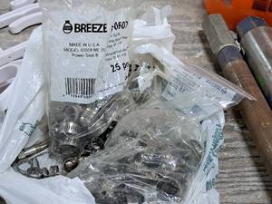 lot 250 image: Lot of (1 Bag) O-Rings  Clamps