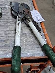 lot 252 image: Greenlee Cable Cutter