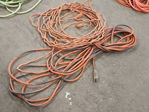 lot 267 image: Lot of (2) Extension Cords