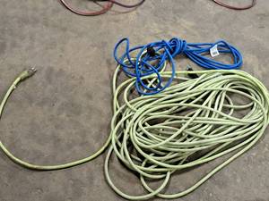 lot 268 image: Lot of (2) Extension Cords