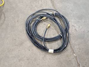 lot 284 image: Lot of (2) Air Hoses