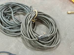 lot 286 image: Lot of (2) Air Hoses