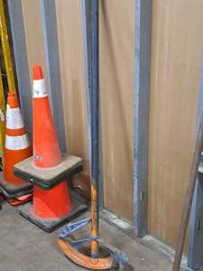 lot 357 image: 68 1-14 EMT Pipe Bender