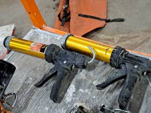lot 396 image: Lot of (2) Grease Guns