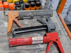 lot 402 image: Lot of (3) Assorted Small Sealant Guns