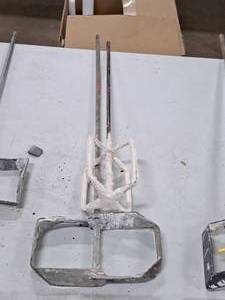 lot 436 image: Paint Whip and Mud Whip