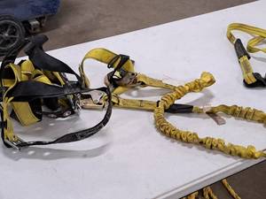 lot 476 image: Guardian Fall Protection Safety Harness with Shock Absorbing Lanyard