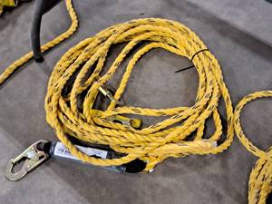 lot 481 image: Seraph Safety Rope with Shock Absorbing Lanyard