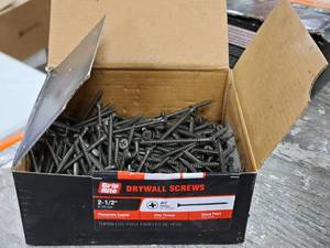 lot 505 image: Lot of (1 Box) Grip Rite 2-12 Drywall Screws