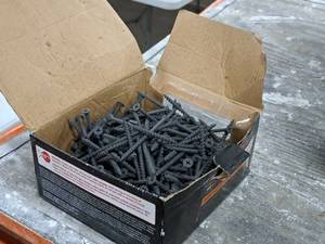 lot 506 image: Lot of (1 Box) Grip Rite Drywall Screws #8x3