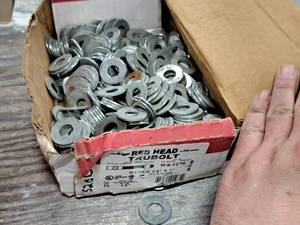 lot 513 image: Lot of (1 Box) 12-I.D., 1-O.D. Washers