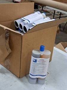 lot 594 image: Lot of (1 Box) Quickfill Concrete Floor Crack Repair Kit 15-count ( 15 total items )