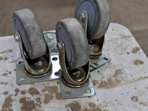 lot 617 image: Lot of (3) 4 Swivel Caster Wheels